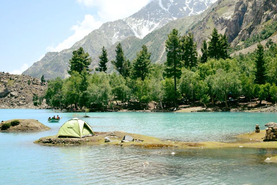 10 Reasons Why You Should Visit Pakistan for Your Next Vacation-guestkor_com
