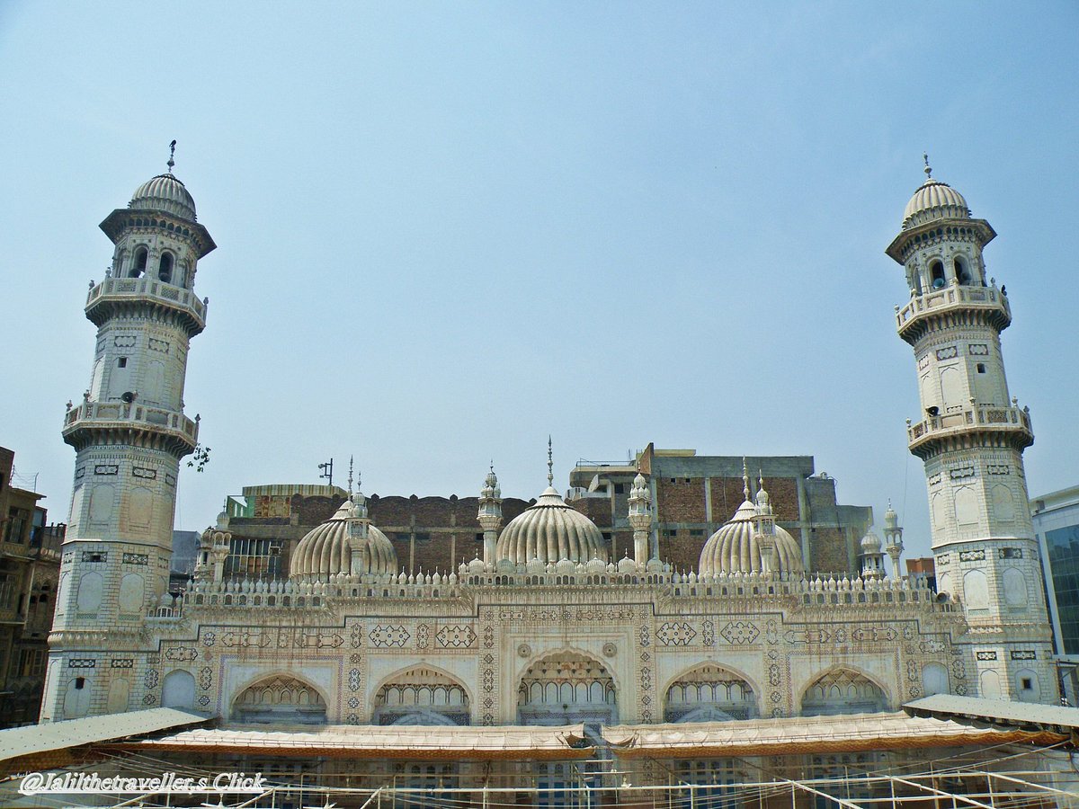 Amazing photography of Masjid Mahabat Khan to check out-guestkor_com