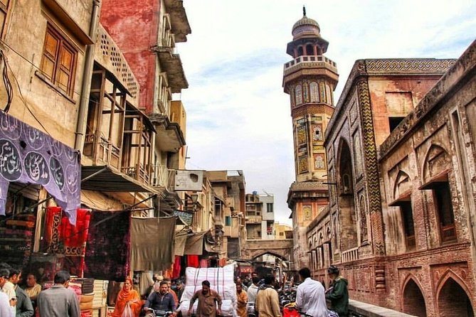 Exploring the Historic City of Lahore: A Journey Through Time-guestkor_com