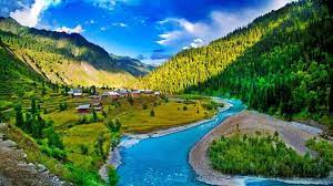Exploring the Most Scenic Hiking Trails in Neelum Valley-guestkor_com