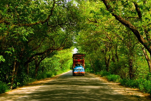 Four Astonishingly Beautiful Roads in Pakistan-guestkor_com