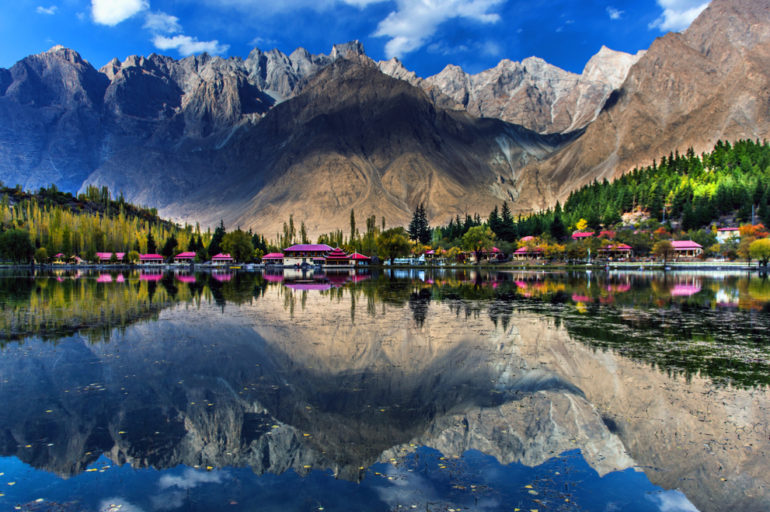 Tips for Booking a Cheap Vacation Package in Pakistan-guestkor_com
