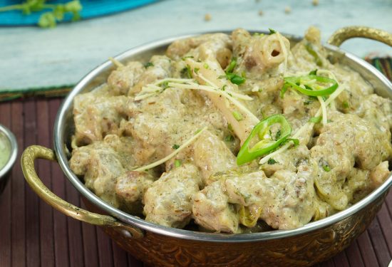 White Chicken Handi & Desi Ghee Daal EXTREME PAKISTANI STREET FOOD IN SARGODHA-guestkor_com