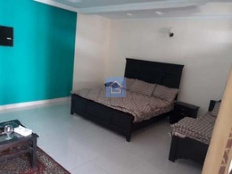 3 Bedroom/Triple Bedroom-1inBahrain Continental-guestkor_com