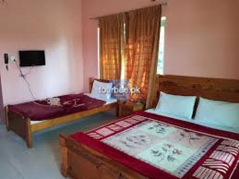 3 Bedroom / Triple Bedroom-1inLarosh Hotel & Shenwari Restaurant-guestkor_com
