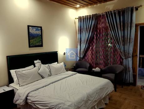 Master bedroom-1inThe Jungle Inn Resort-guestkor_com