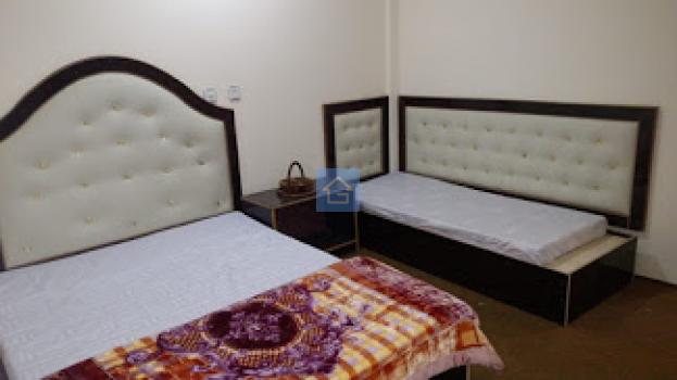 3 Bedroom / Triple Bedroom-1inRustam Palace Hotel-guestkor_com