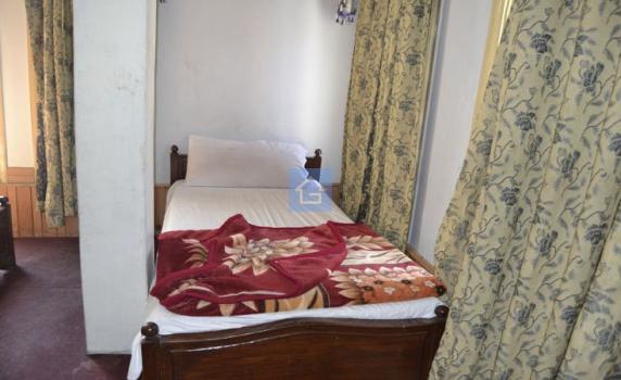 Single Bedroom-1inKamal Hotel-guestkor_com