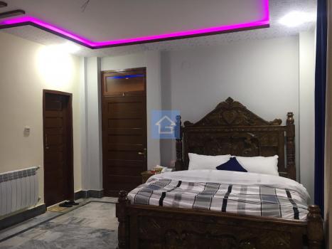 Standard Masterbed Room (Central Heating)-1inHotel King Palace-guestkor_com