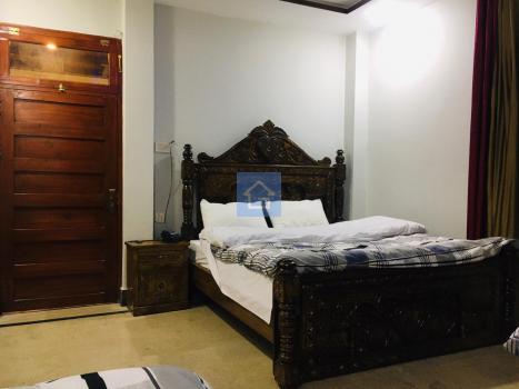Standard Masterbed Room-1inHotel King Palace-guestkor_com