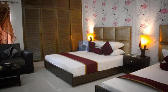 Quadruple Room with Private Bathroom-1inMall View Hotel-guestkor_com