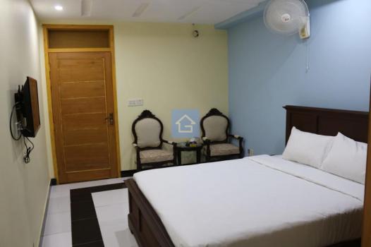 Deluxe Double Room-1inAakas Hotel and Restaurant-guestkor_com