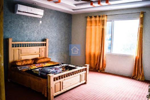 Deluxe Double Room with Bath-1inHotel Kashmir Lodge-guestkor_com