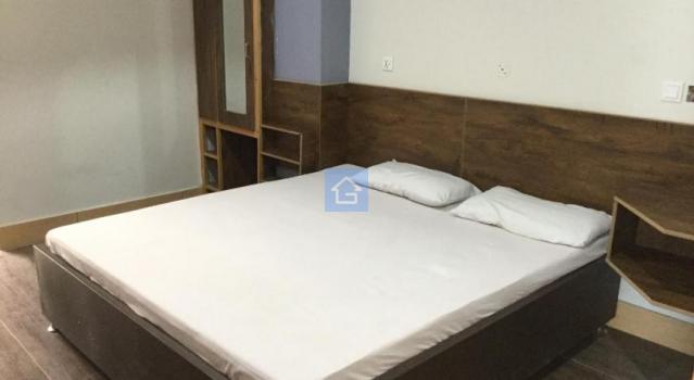Master Bedroom-1inNeelum Continental Hotel-guestkor_com