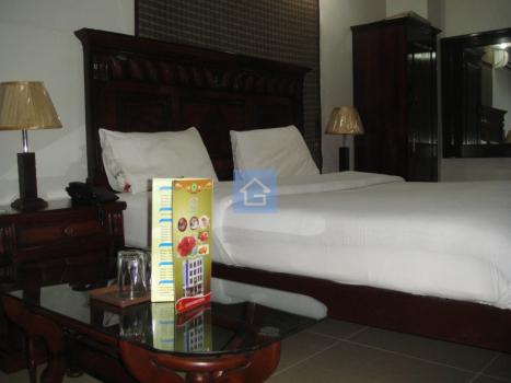 Standard Suite Bedroom-1inRoyal Continental Hotel-guestkor_com