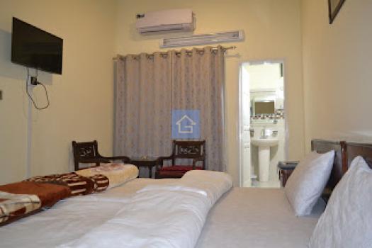 Deluxe Double or Twin Room-1inWest End Guest House-guestkor_com