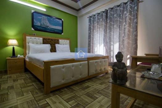 Master Bedroom-1inShangrila Sharda Resort-guestkor_com